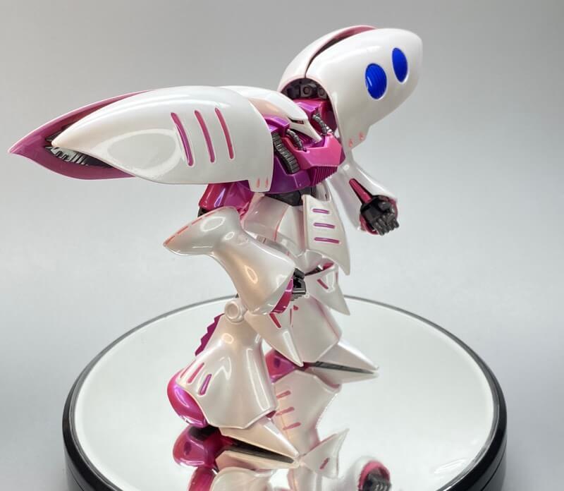 i^phone11ProMAXで撮影したHGUCキュベレイの完成品写真