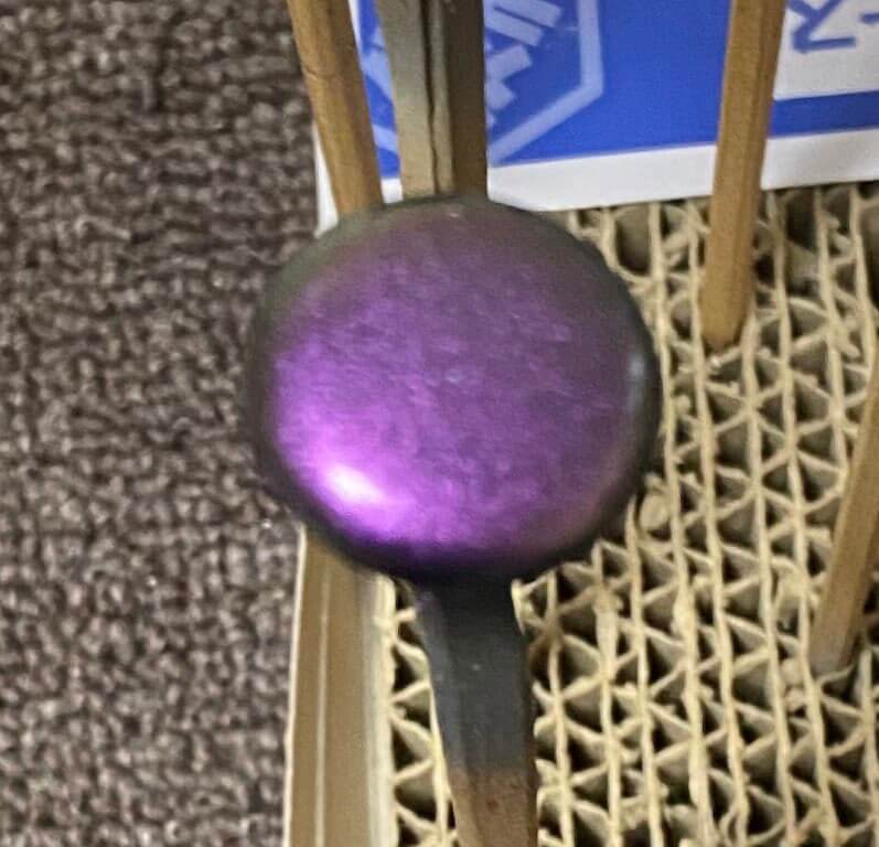 乾燥すると白色がなくなる