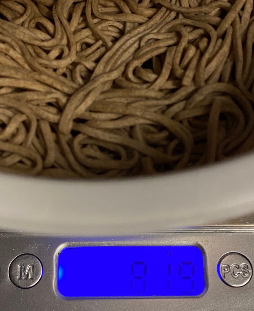 日清どん兵衛ラー油香るラーそばのお湯を入れる前の重量