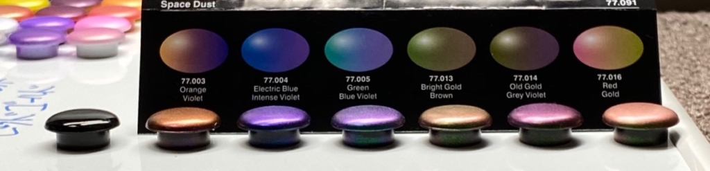 ファレホ偏光カラーセットスペースダストの黒下地のテストピース