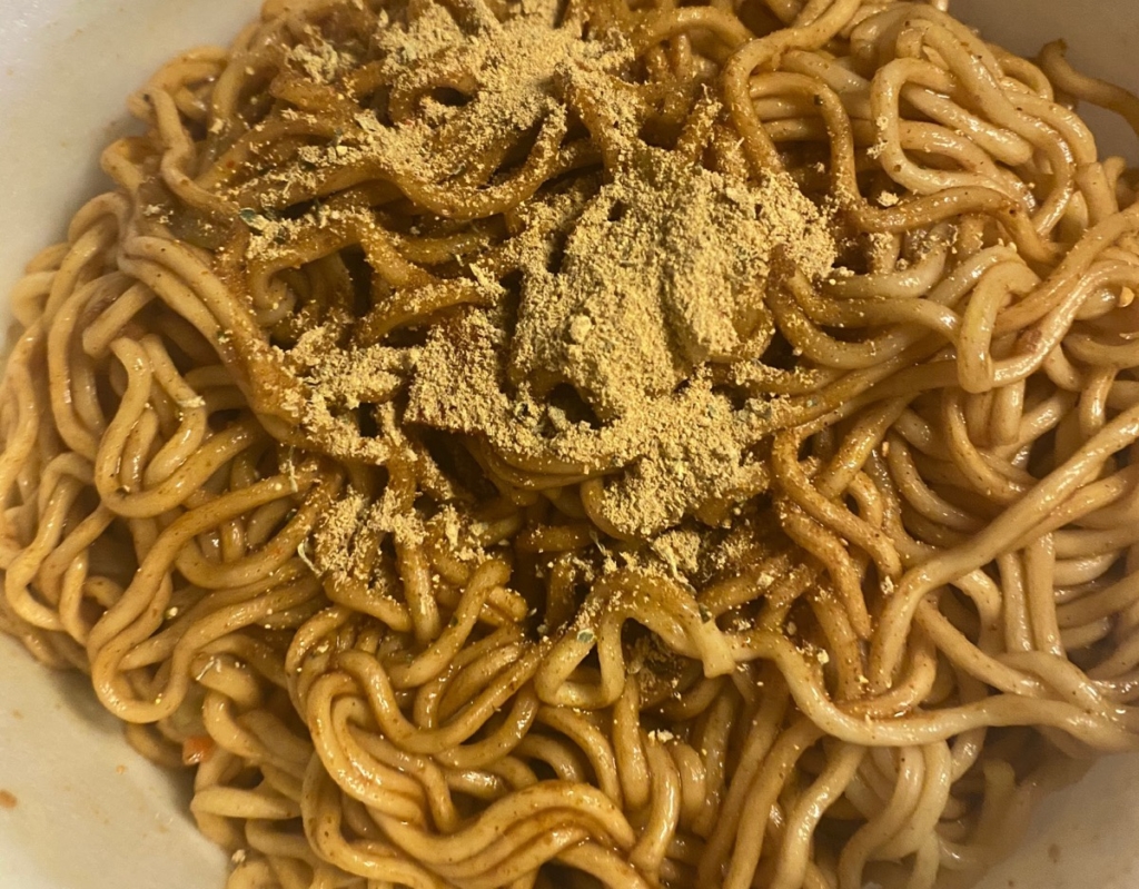 カレーハウスcoco壱番屋監修カレー焼そばの完成品