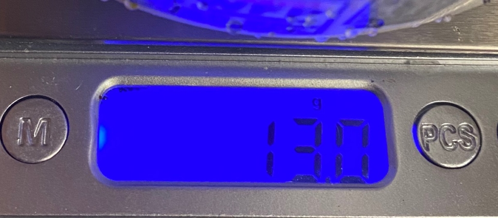 2020年に追い掛けパックで追加でパワーアップしたチキンラーメンの油そばのケースの重量