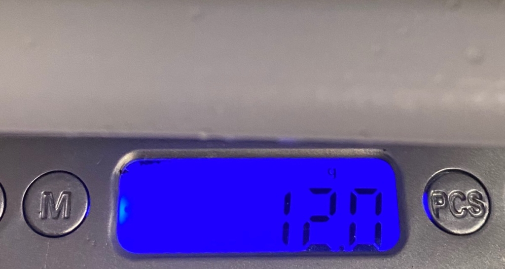 2020年4月にリニューアルしたオタフクお好みソース味焼そばのケースの重量