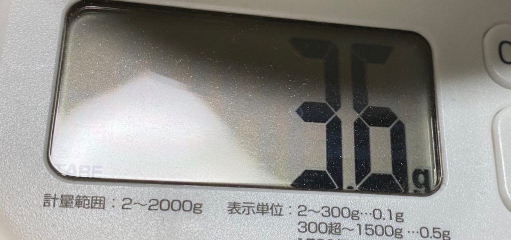 ローソン100限定の渾身の一本!どでかいみたらし団子の串の重量