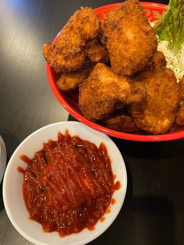 アニプラカフェ工房さんのチキンカツ