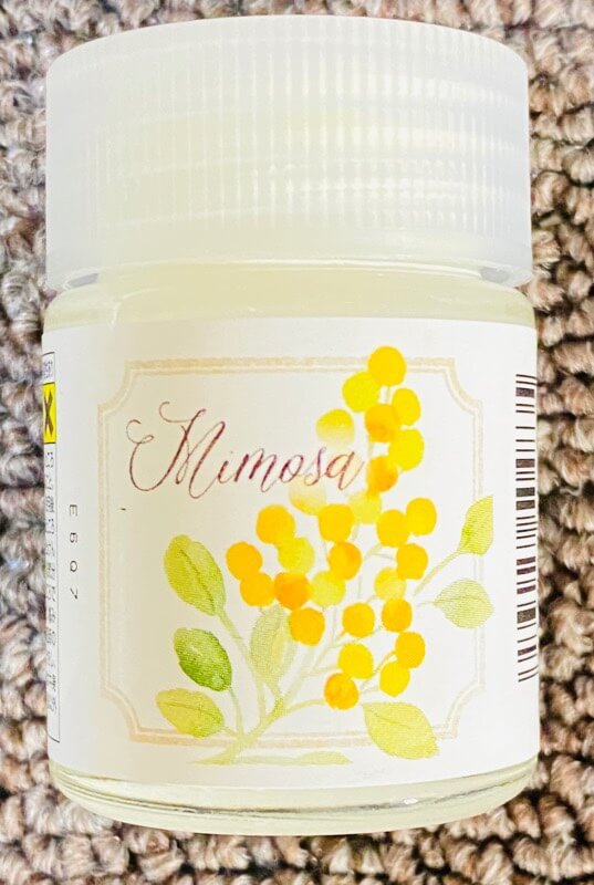 クレオスの水性塗料「Classy’s n Dressy」のミモザ