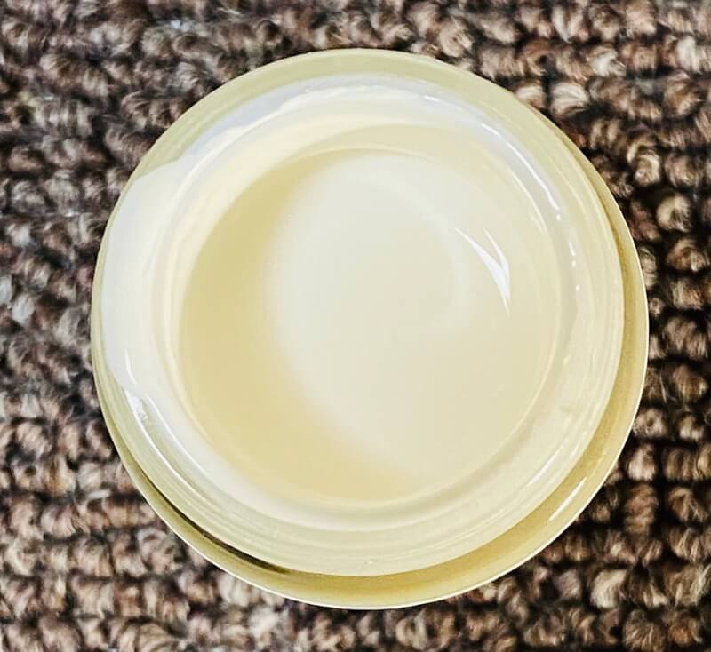 クレオスの水性塗料「Classy’s n Dressy」のミモザ