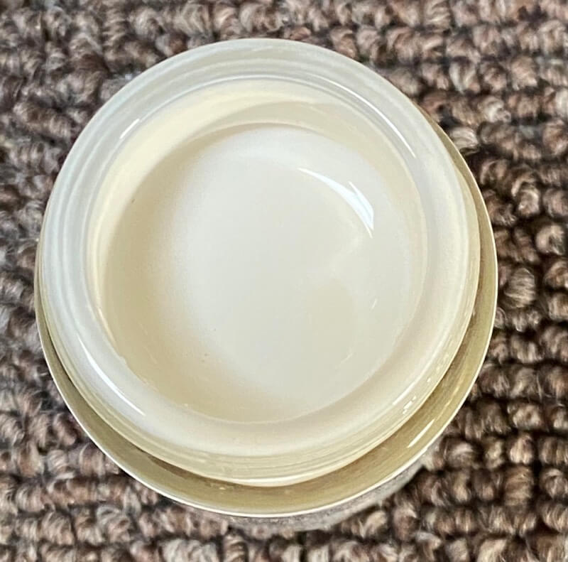 クレオスの水性塗料「Classy’s n Dressy」のギンセンカ