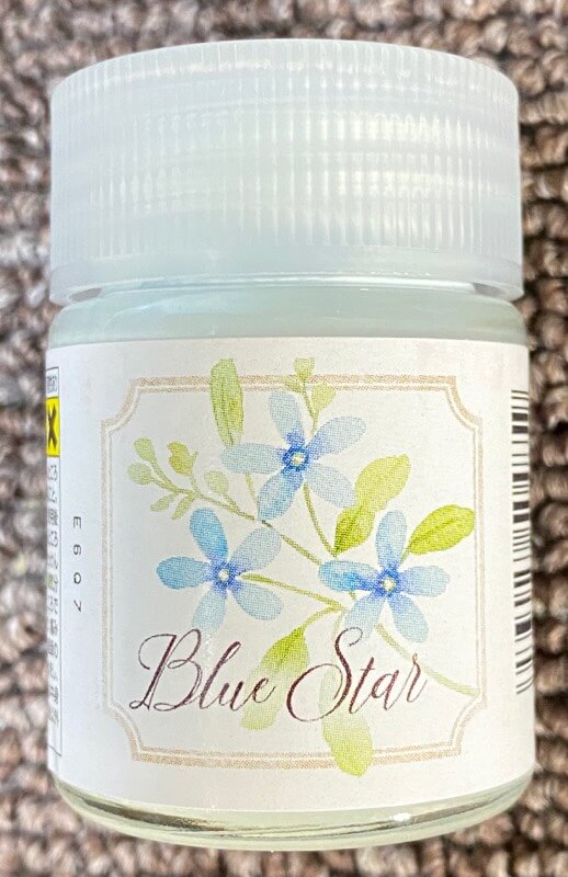 クレオスの水性塗料「Classy’s n Dressy」のブルースター