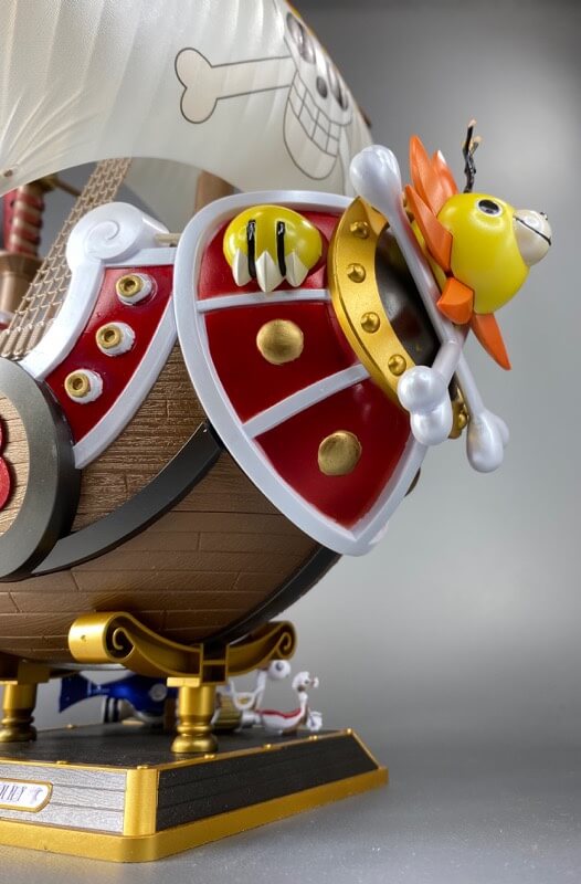 プラモデルのサウザンドサニー号の完成品