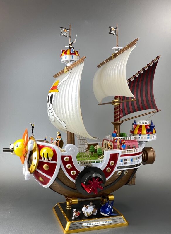 プラモデルのサウザンドサニー号の完成品