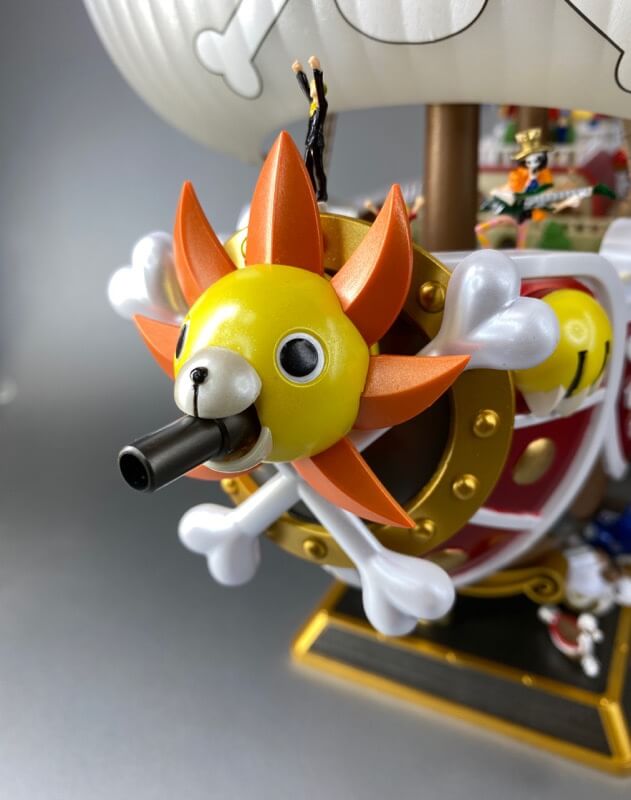 プラモデルのサウザンドサニー号の完成品