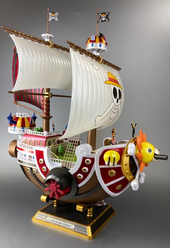 プラモデルのサウザンドサニー号の完成品