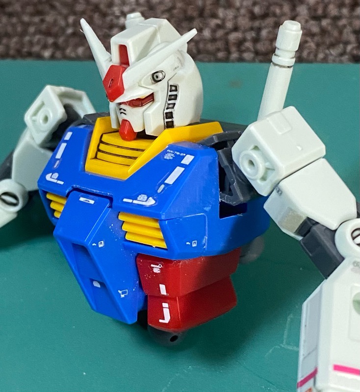 エントリーグレードガンダムにrgのガンダムデカールを貼った簡単フィニッシュのレビュー ガンプラ ページ 5 パール塗装のガンプラ などなど Since07